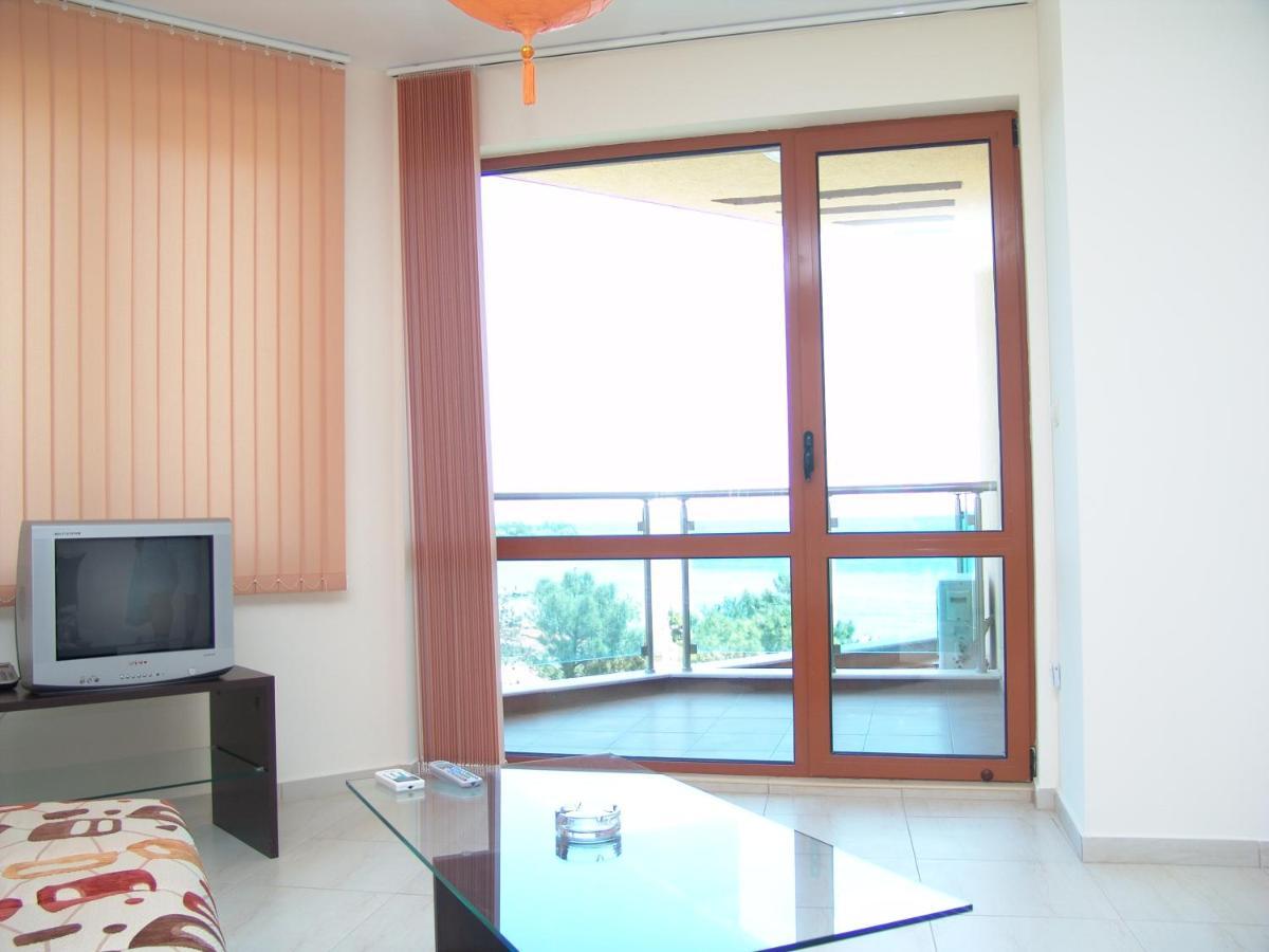 Апартаменти Съни Бей Sunny Beach Ngoại thất bức ảnh