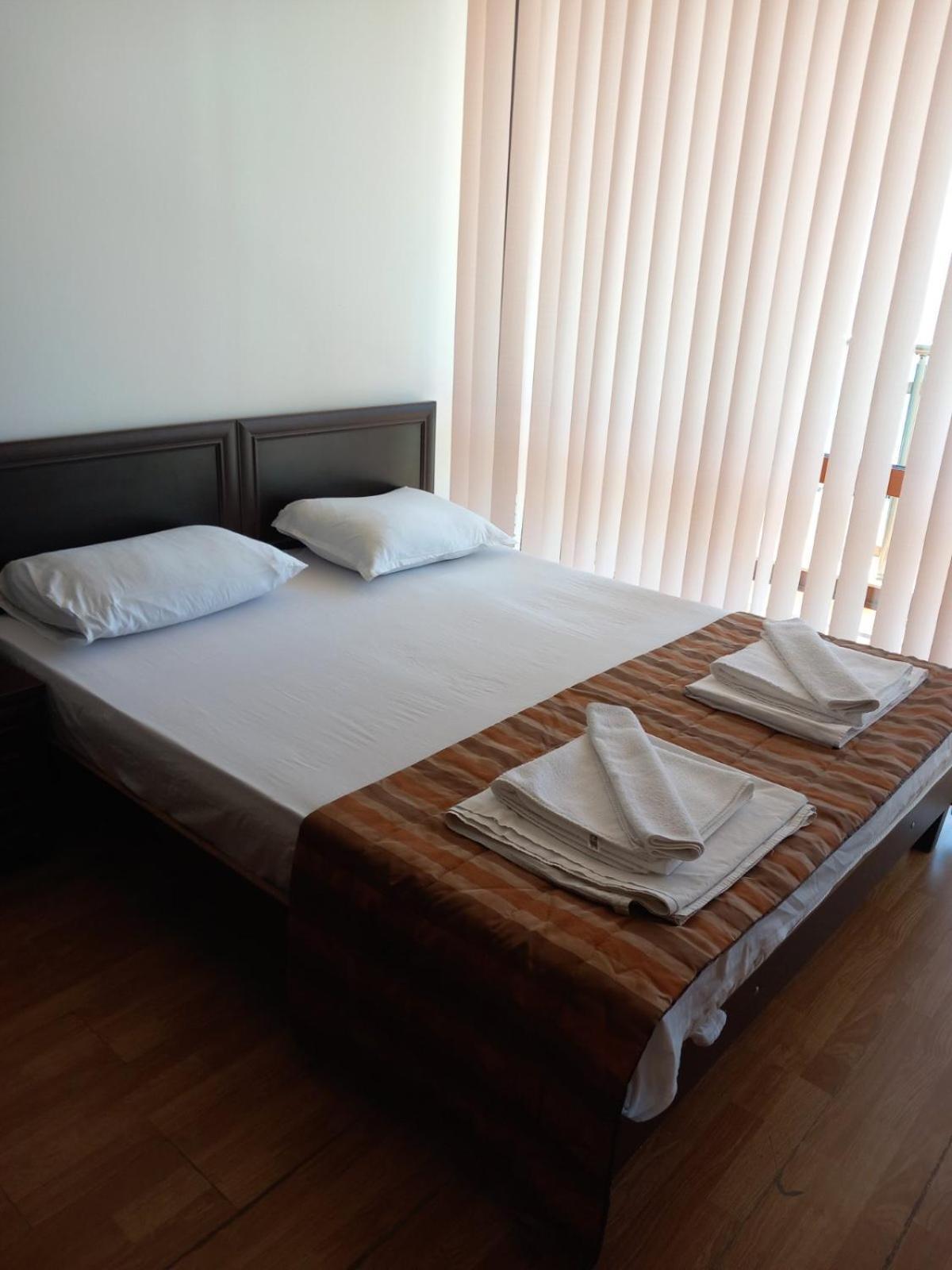 Апартаменти Съни Бей Sunny Beach Ngoại thất bức ảnh