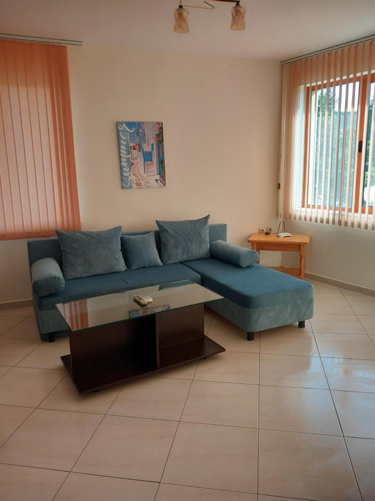 Апартаменти Съни Бей Sunny Beach Ngoại thất bức ảnh